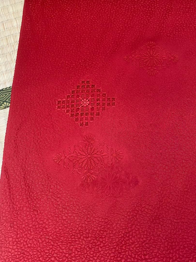 反物　絹　刺繍　着物　赤　赤丹色 未仕立て　リメイク/i020