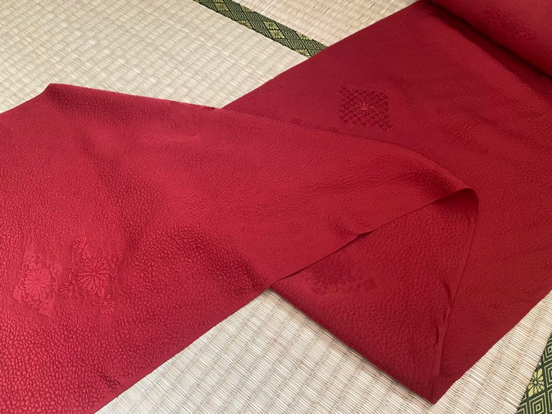 反物　絹　刺繍　着物　赤　赤丹色 未仕立て　リメイク/i020