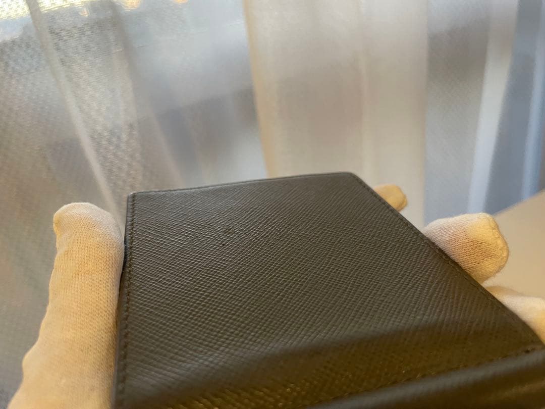 PRADA グレー レザー マネークリップ