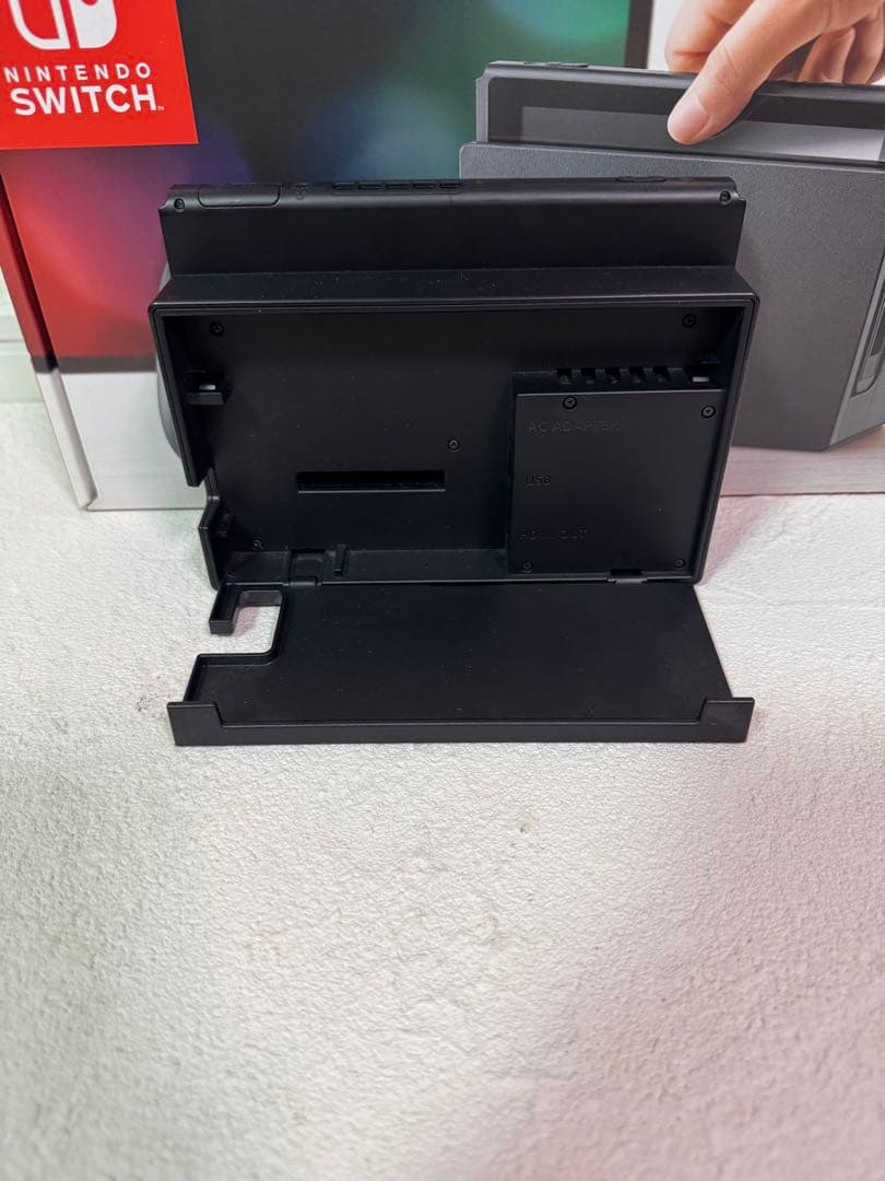 Nintendo Switch本体＋コントローラー セット　ソフト&SDカード付