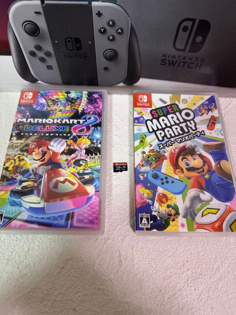 Nintendo Switch本体＋コントローラー セット　ソフト&SDカード付