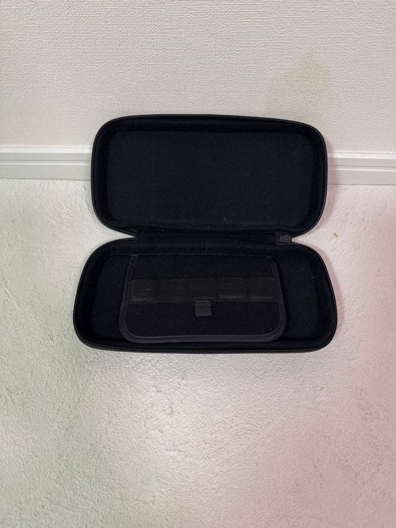 Nintendo Switch本体＋コントローラー セット　ソフト&SDカード付