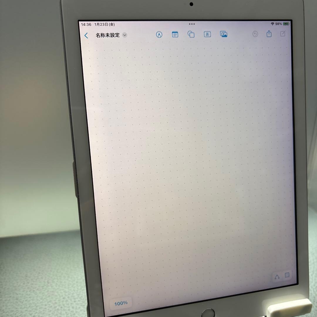 iPad6 32G Wi-FiとSIMフリー 88% 指紋認証不可