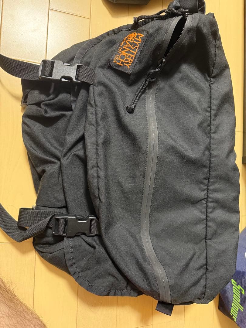 MYSTERY RANCH インベーダー　ブラックバッグ