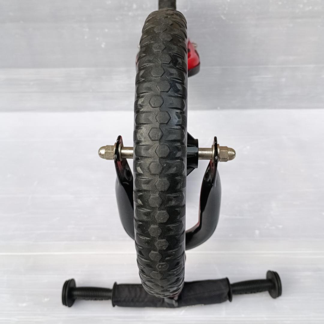 【美品】STRIDER ストライダー スポーツモデル 12インチ キックバイク