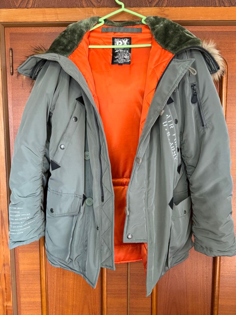 ミリタリージャケット ファー付き