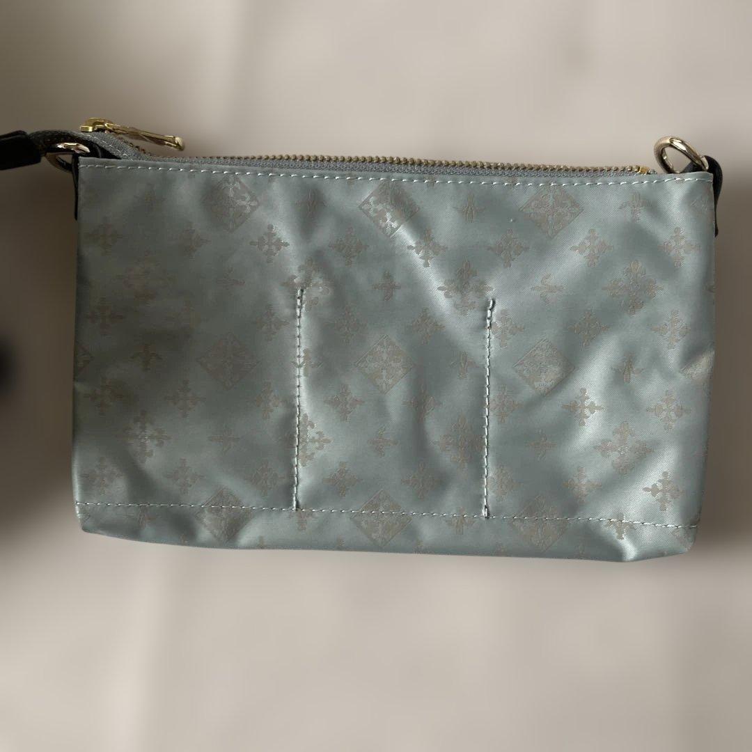 ラシットショルダーバッグポーチ付