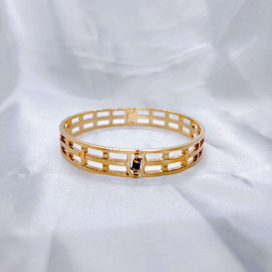 鑑定済 美品 LOEWE ロエベ ゴールド バングル ブレスレット 箱袋付