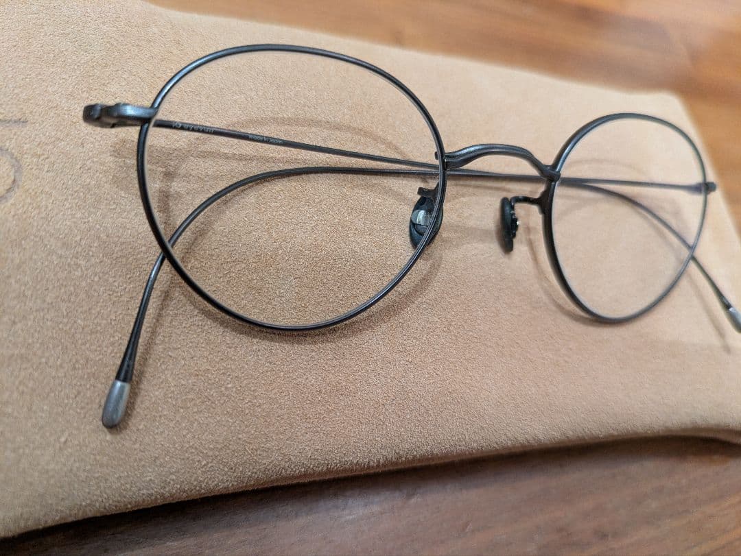 【本日のみセール】10 eyevan No.3-45 正規店購入品 純正ケース付