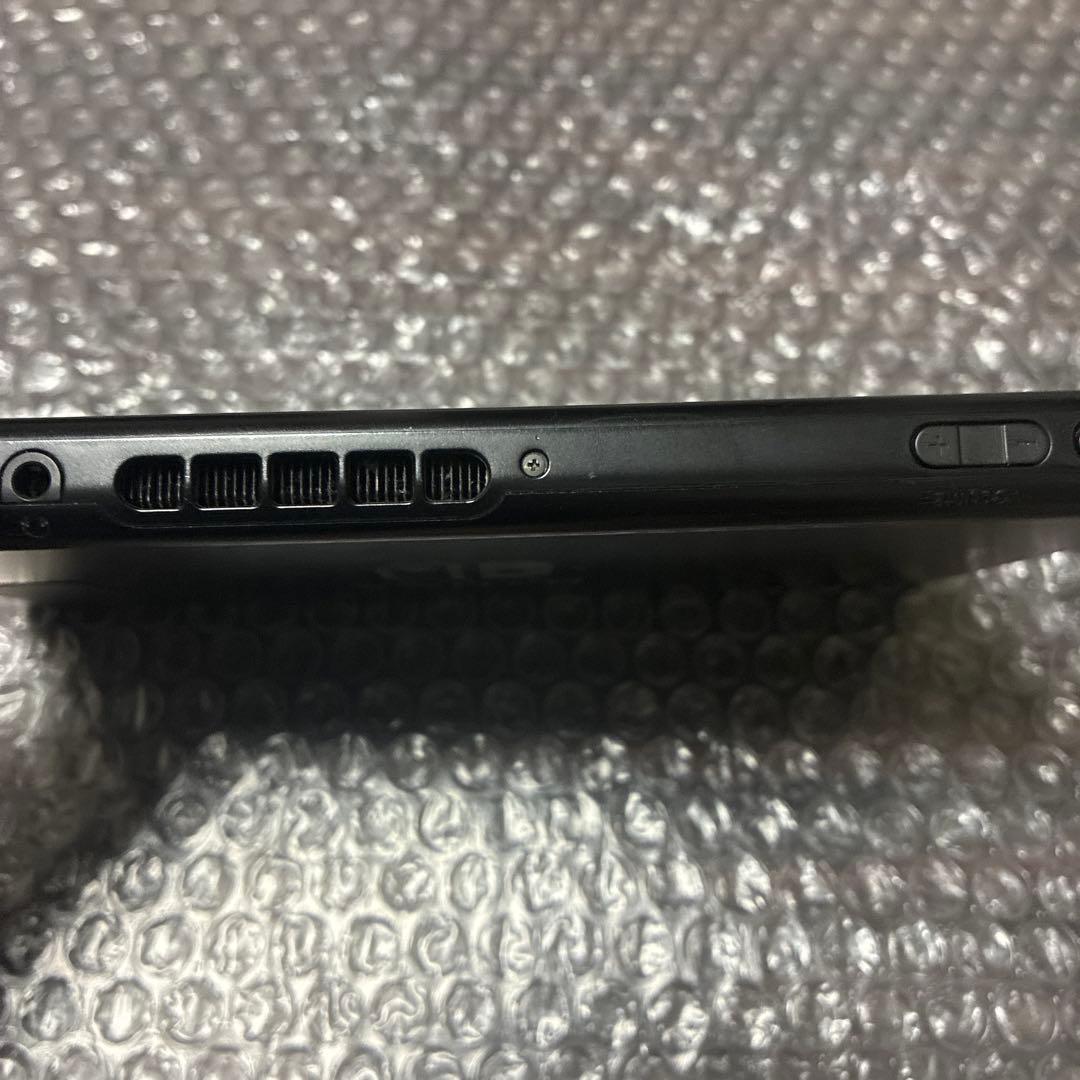 14 Nintendo Switch 本体　初期型