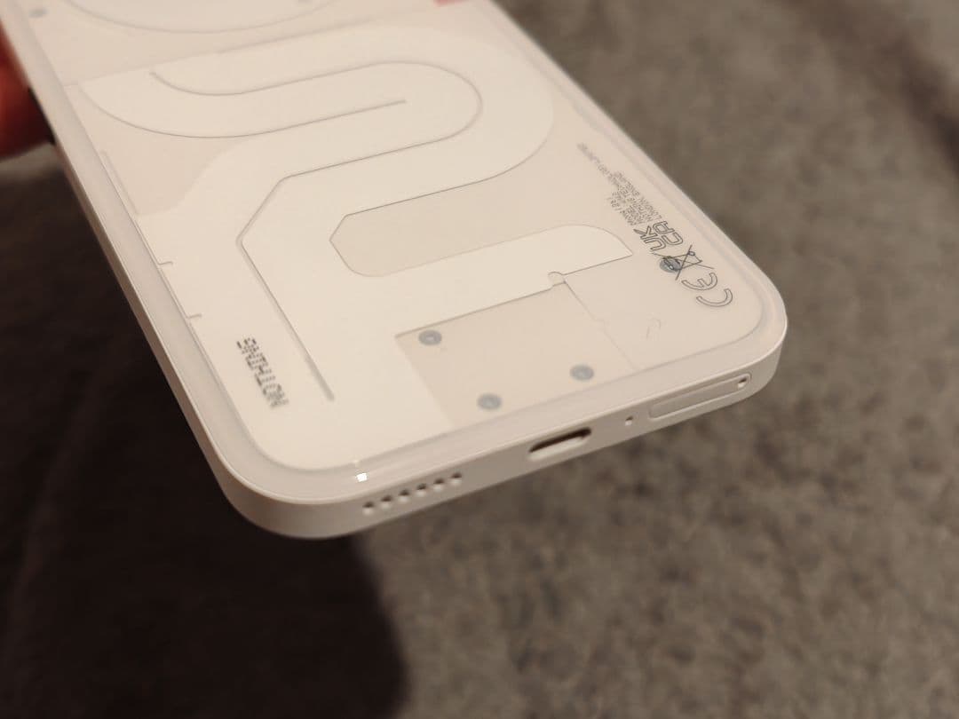 Nothing Phone 2a ホワイト