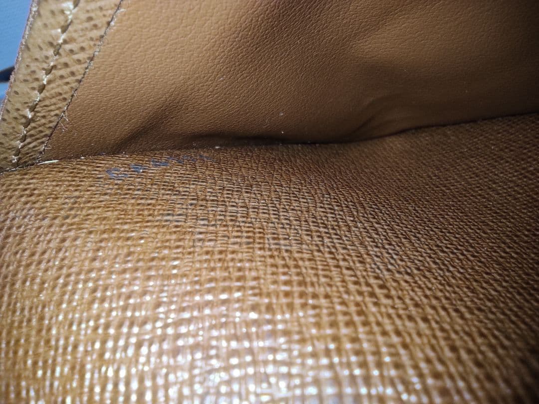 Louis Vuitton モノグラム 長財布　ほぼ未使用