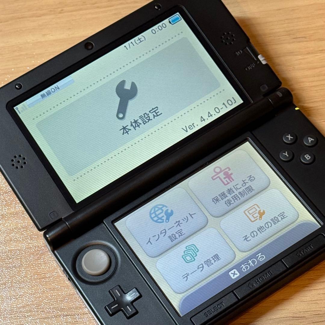 8-048 ニンテンドー3DS LL レッド×ブラック