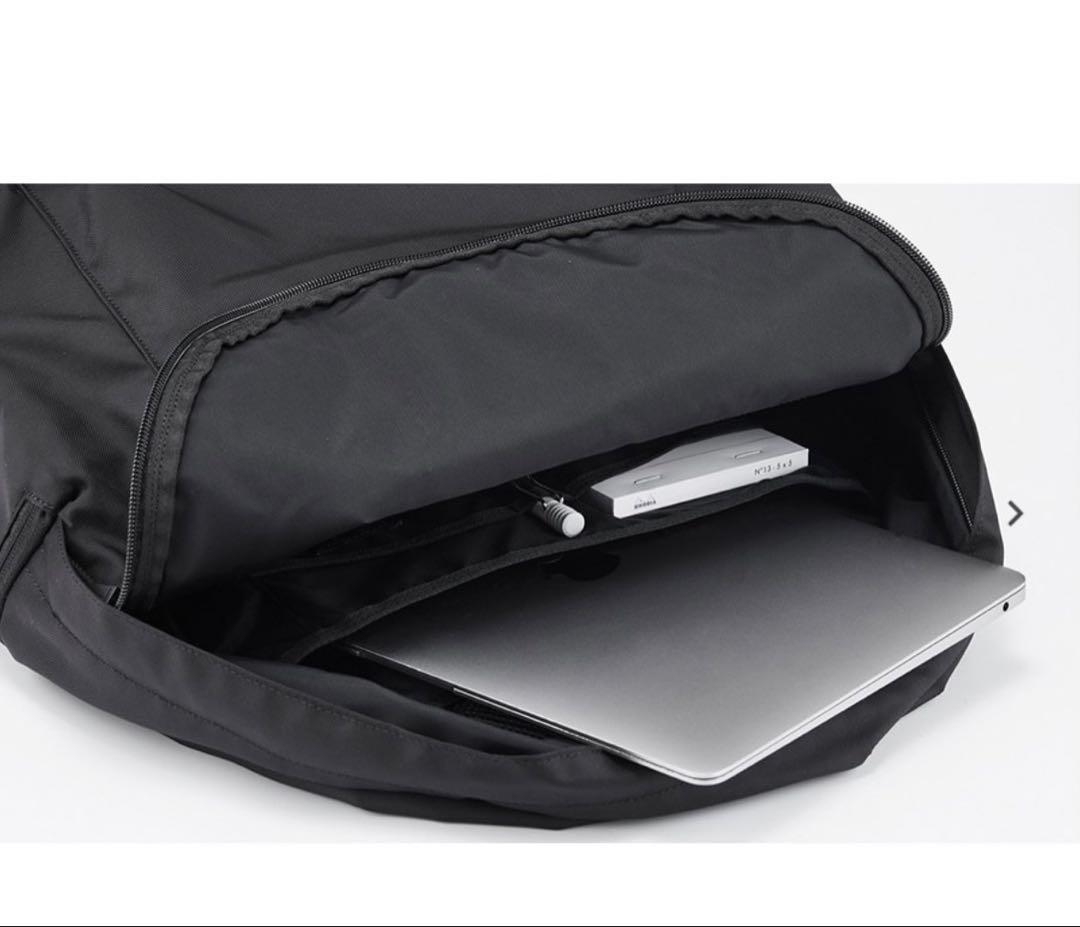 バッグ MONOLITH BACKPACK STANDARD SOLID M