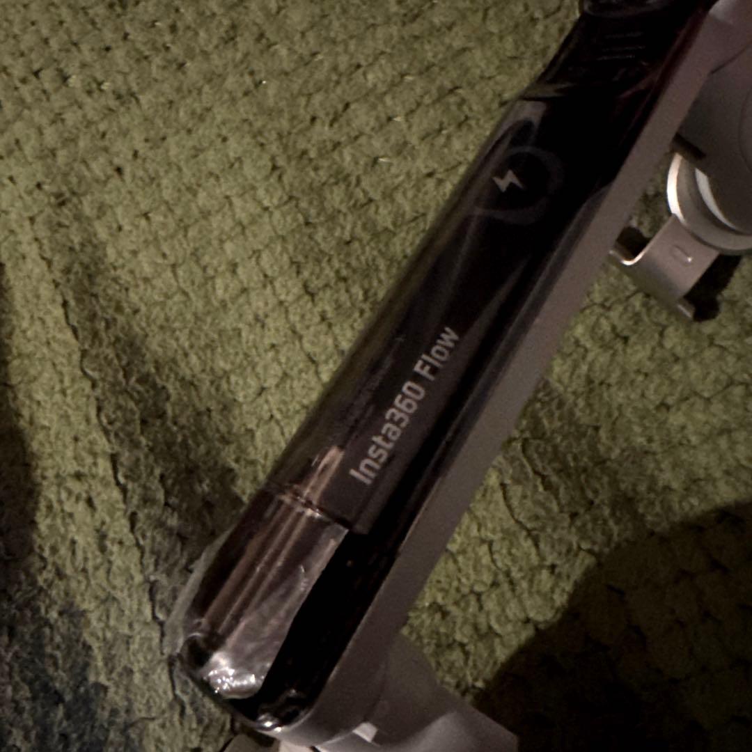 【美品】Insta360 Flow スマートフォン用ジンバル