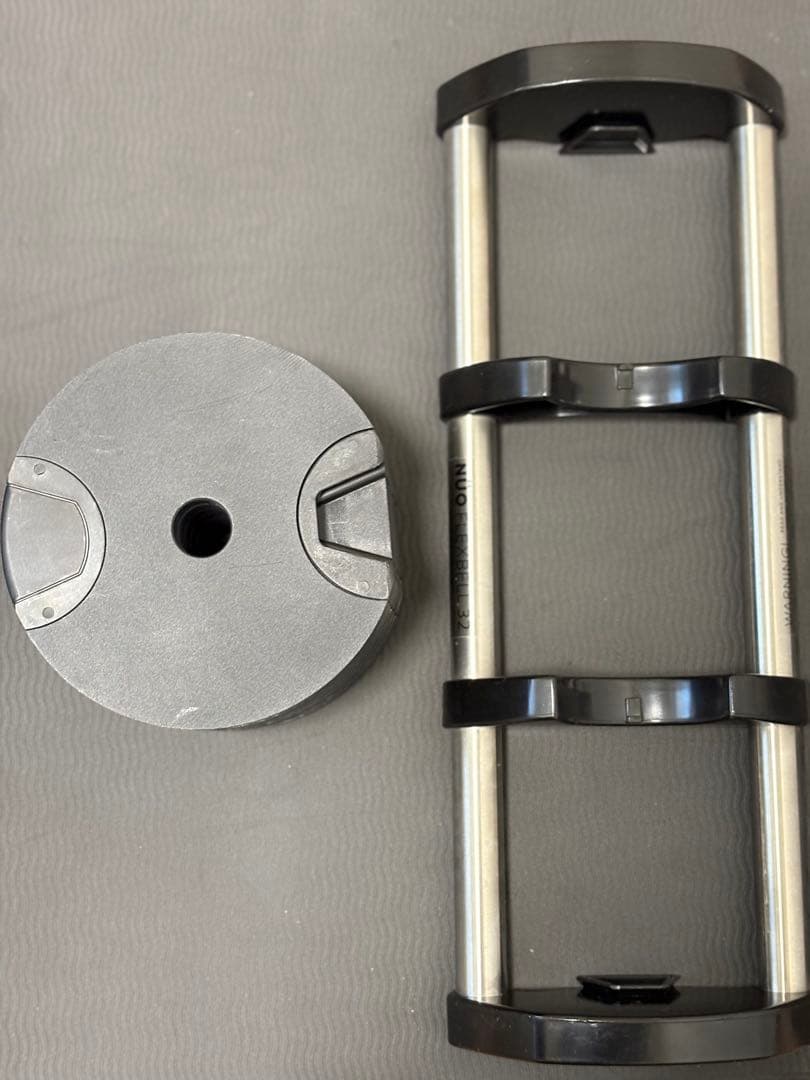 可変式ダンベル フレックスベル 32Kg 4Kg刻み （旧型）