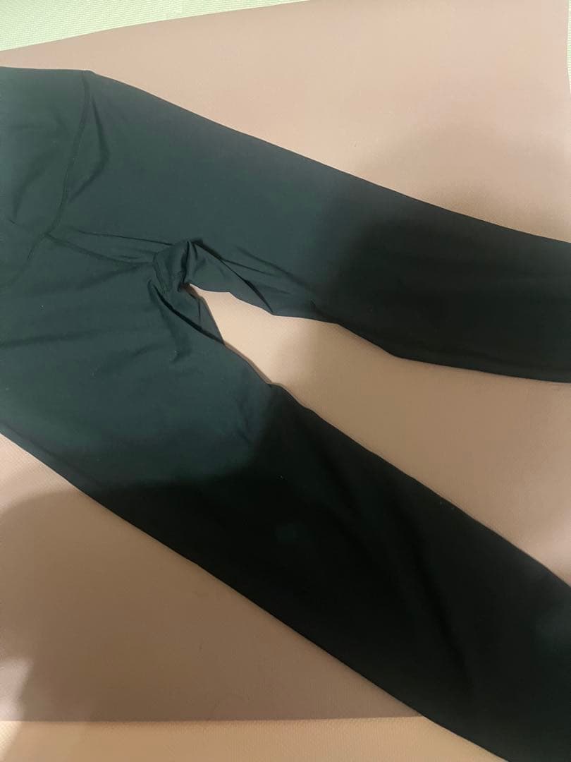 lava ヨガマットとトレーニングウェアセット