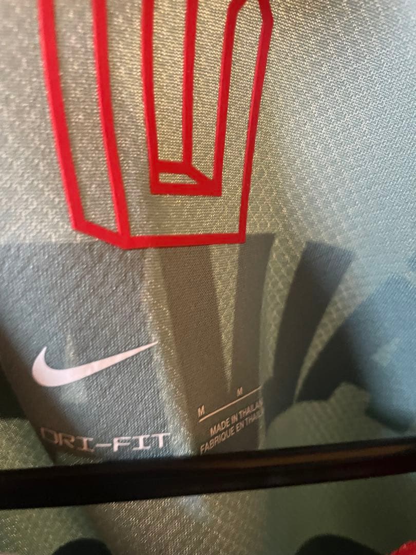 フリアンアルバレス アトレティコマドリード 24-25 アウェイユニフォーム