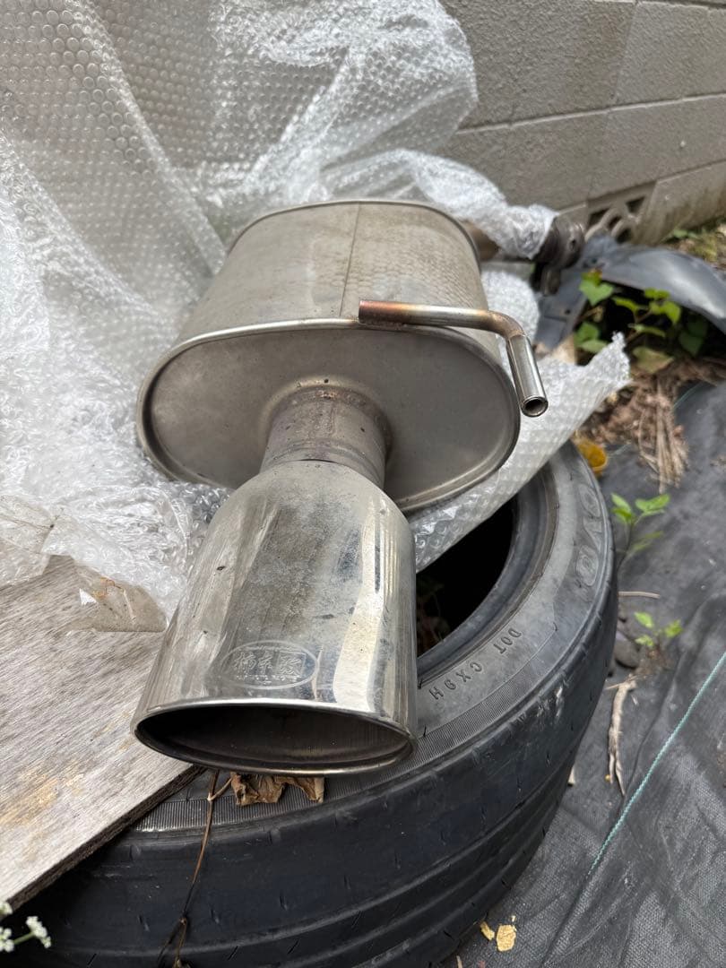 V36 セダン マフラー 柿本改