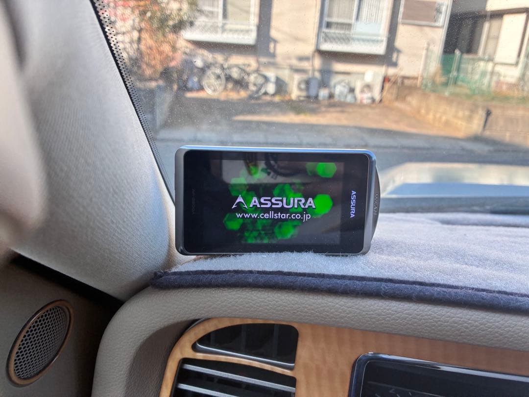 m*i様 Lincoln Navigator ゴールド SUV 5ドア