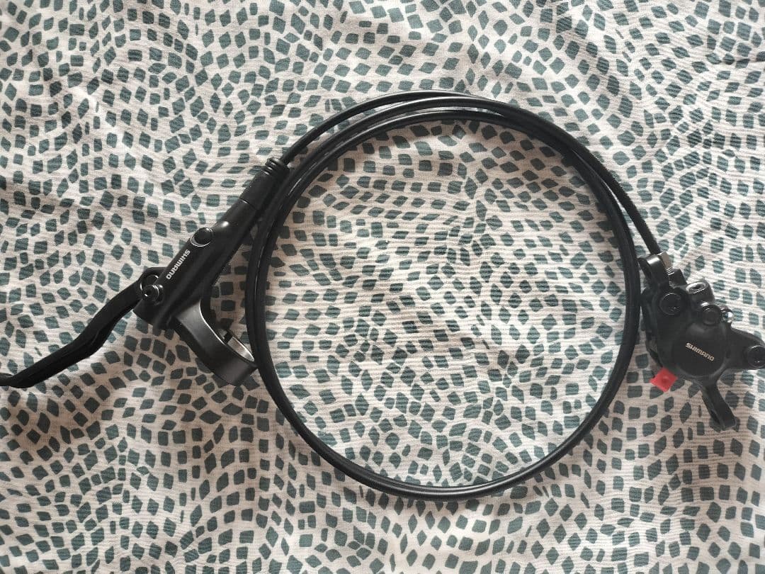 シマノ油圧ディスクブレーキMT200　純正RT26ローター付き