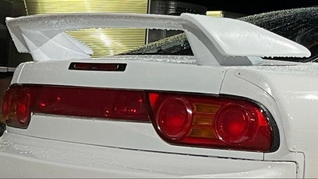 180sx 後期純正ウィング？社外？