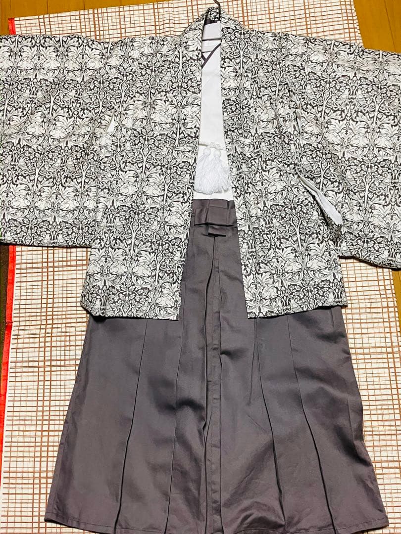 ブラザーラビット　羽織袴3点セット+小物付き　卒園式　七五三5歳110cm