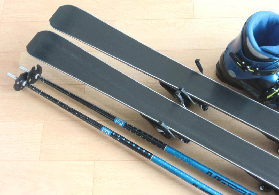 ■■11月限定■送料無料■Hart■ジュニア用スキー4点セット■128/23■■