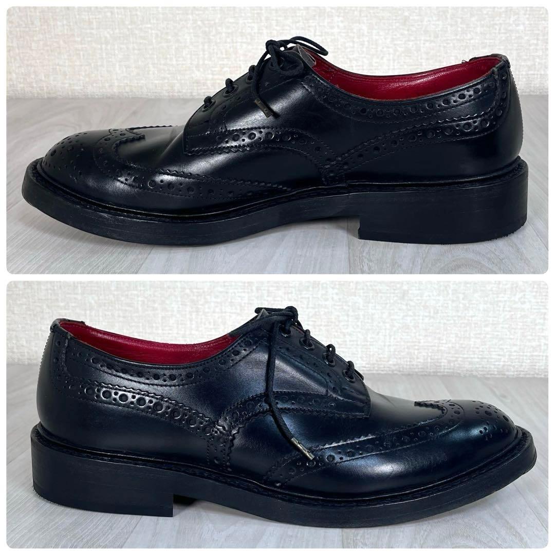 【美品】トリッカーズ　バートン 革靴　ウィングチップ　8.5　UR別注モデル