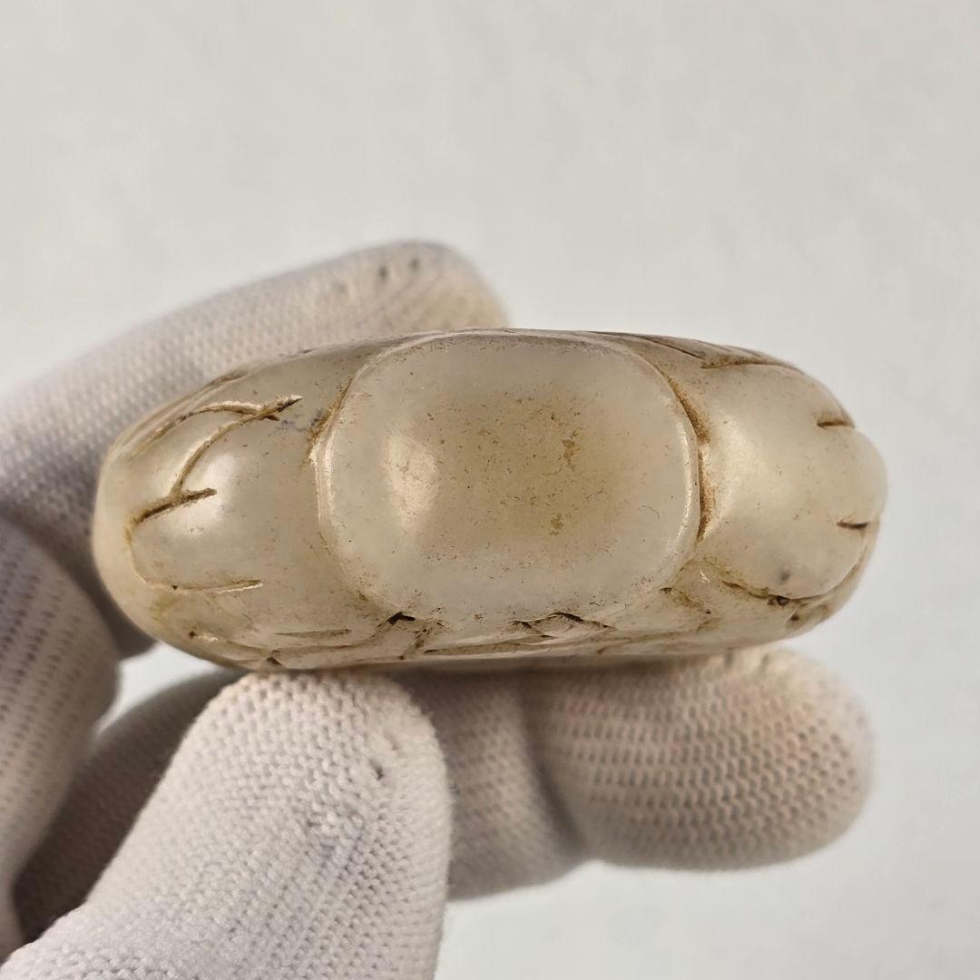 時代 本物和田白玉 清 手彫内堂 陽刻麒麟紋 鼻煙壺 薬瓶 珊瑚蓋 激安