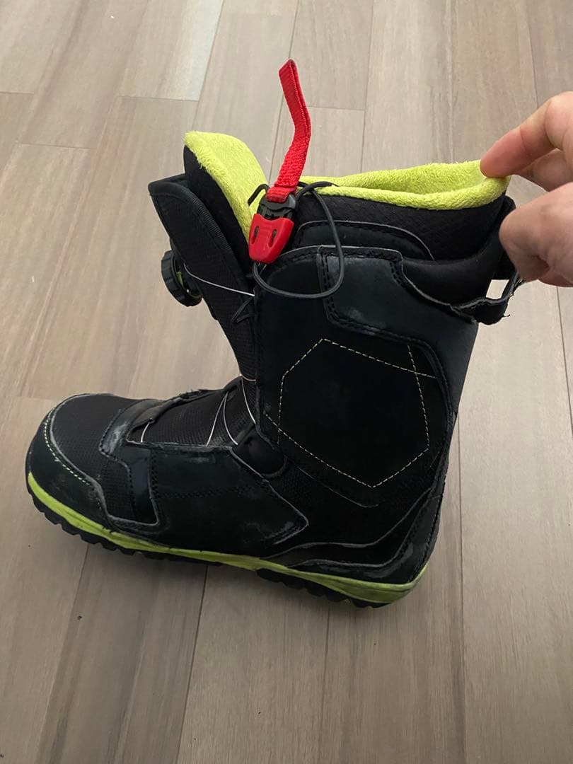 スノーボードセット　ボード、ブーツ