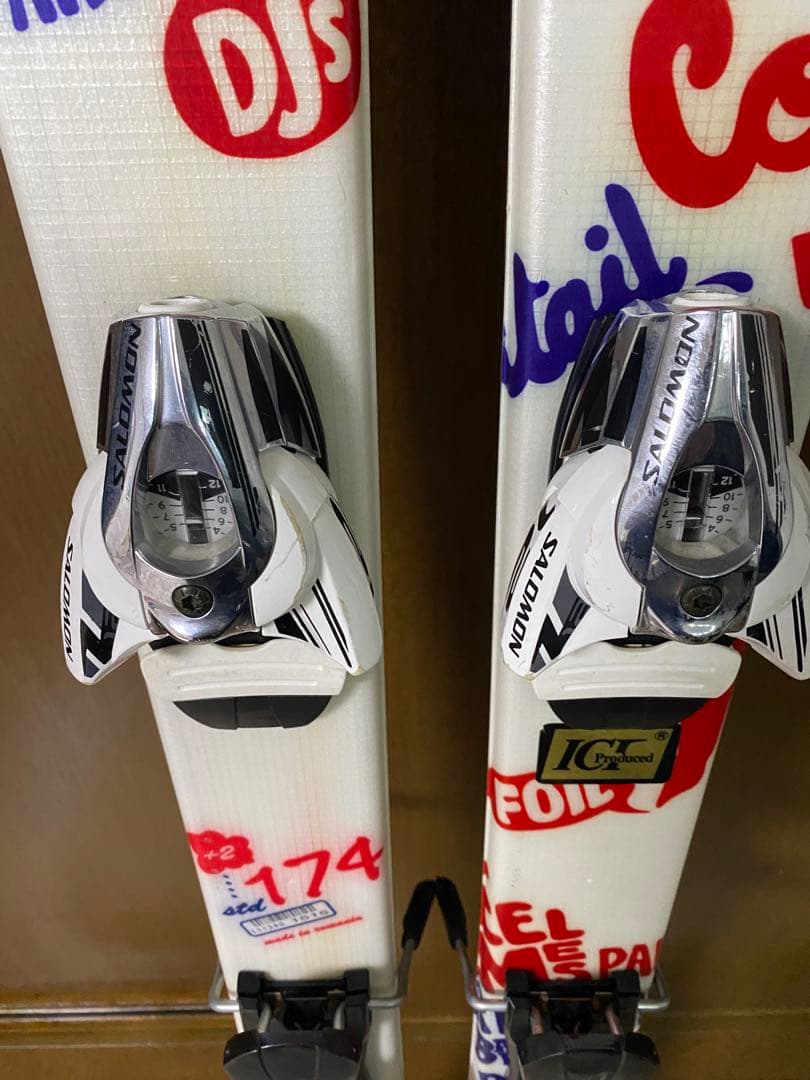 サロモン　ツインチップ　FOIL 174cm フリースタイルスキー　ツインチップ