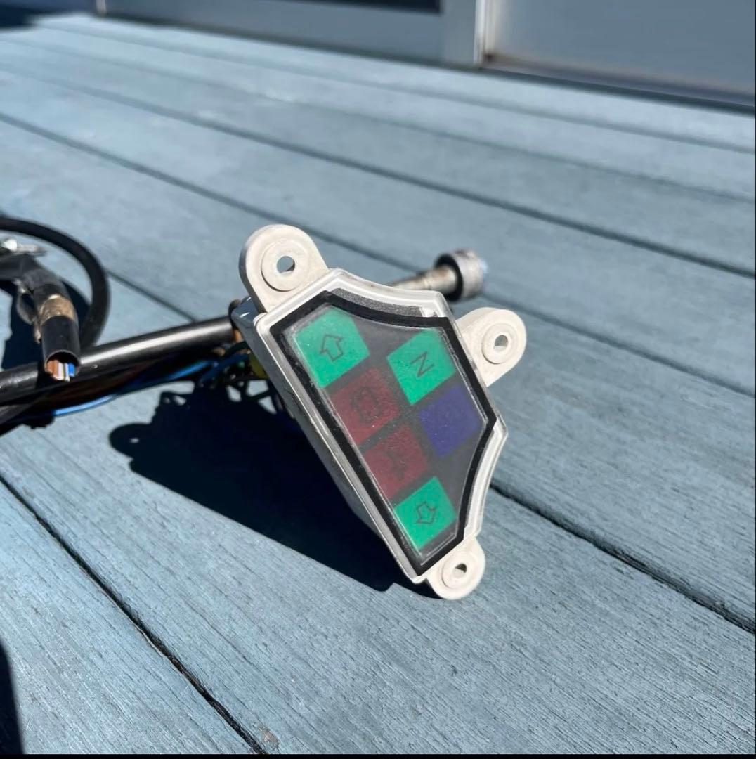 e*t様  R100R ロードスター 92年式 純正　メーター周り一式