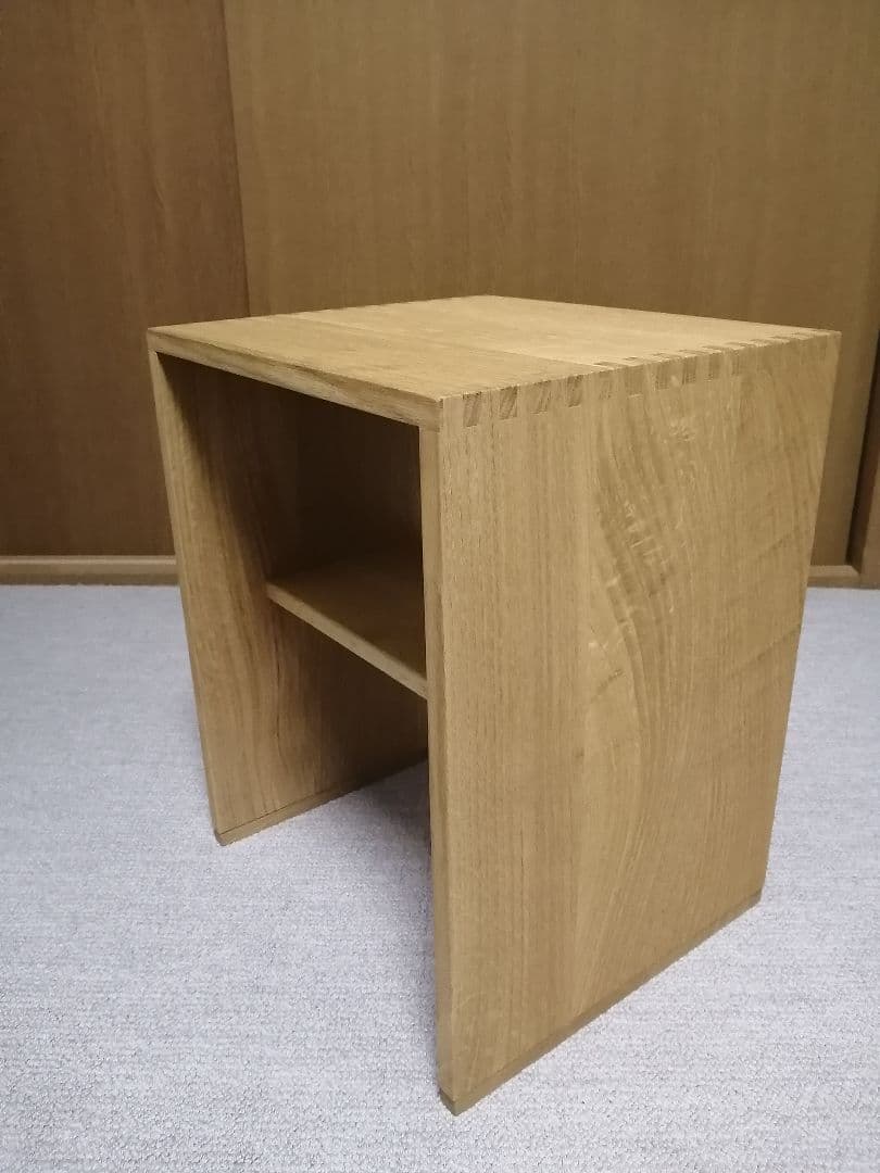 サイドテーブル•スツール