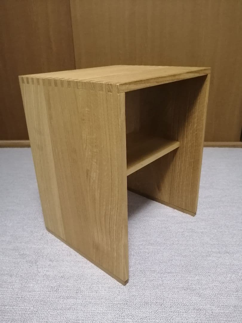 サイドテーブル•スツール