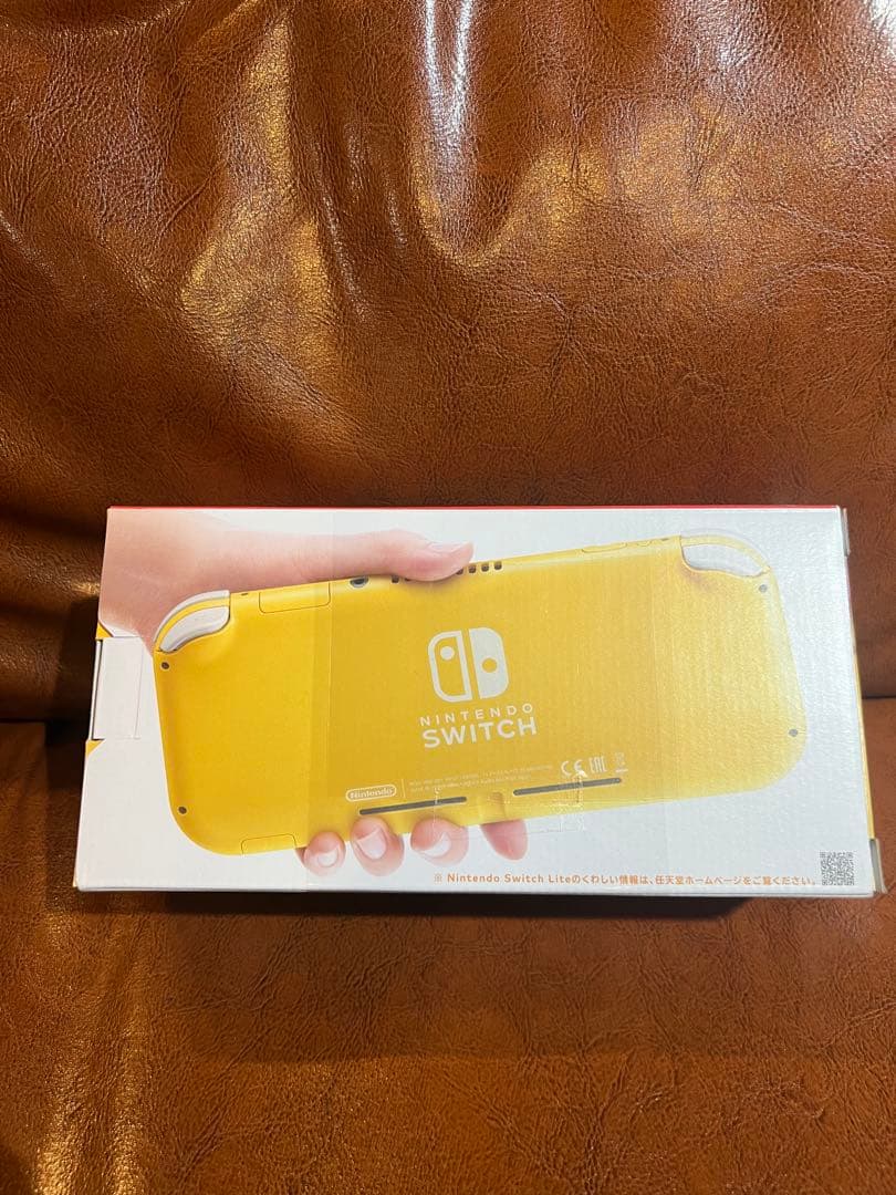 Nintendo Switch Lite イエロー 新品