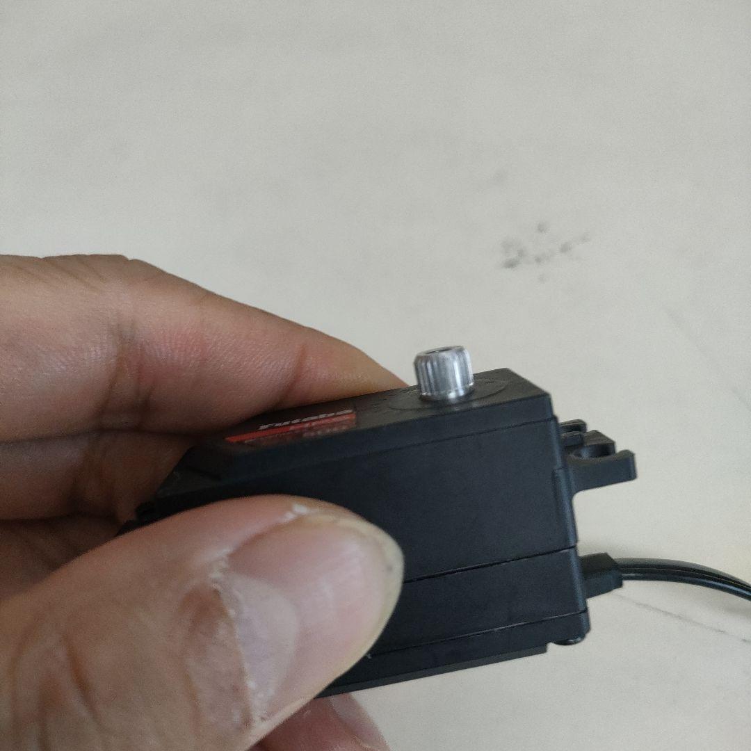 フタバCT500ロープロブラシレスサーボ