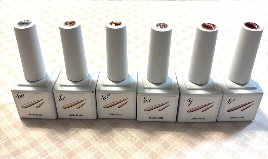 サザレア⭐️10月限定超お得❗️ ジェルネイル マグネットジェル　 30本