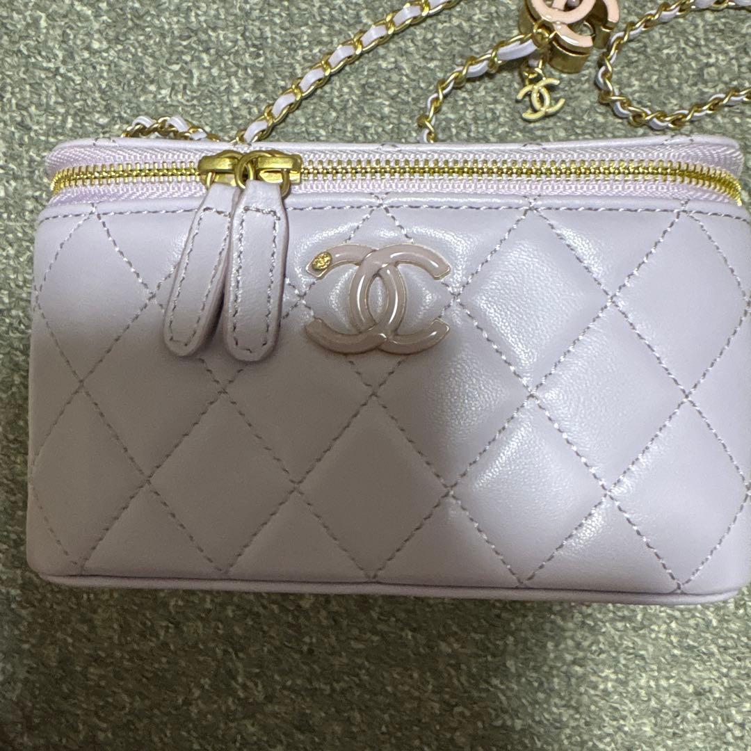 CHANEL 薄紫 キルティング ショルダーバッグ ノベルティ
