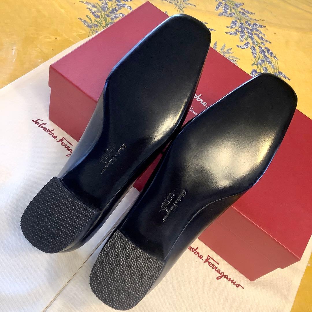 新品! フェラガモ リボンバレリーナ ブラック 極上カーフ 23.5㎝