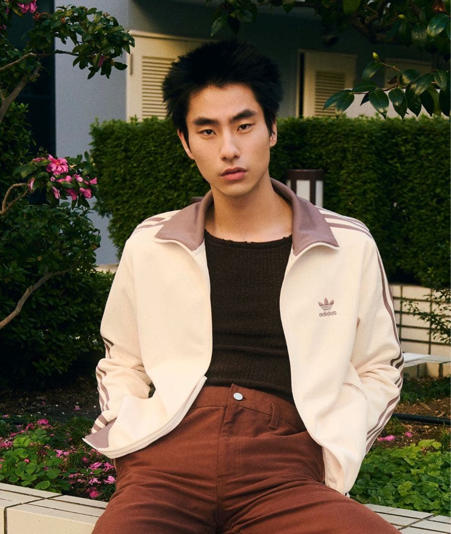 週末値下げ　アディダス　アディカラークラシックスベッケンバウアー トラックトップ