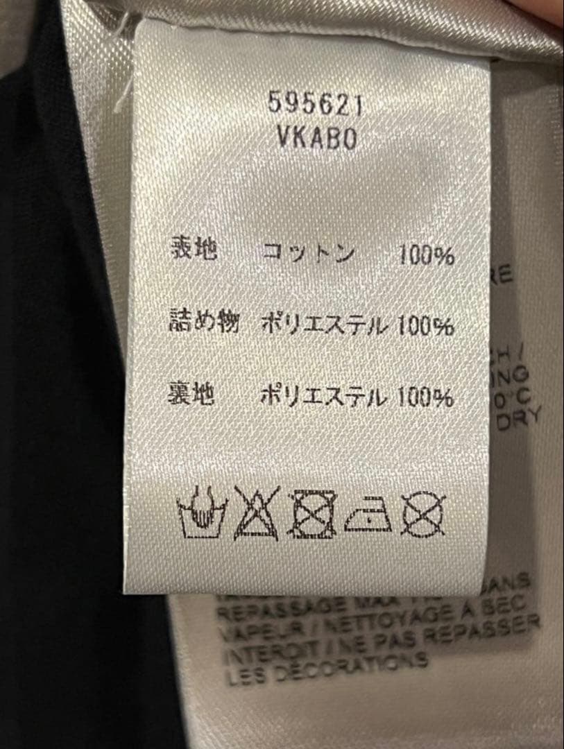 【BOTTEGA VENETA】黒 長袖カットソー 肘パッド付き