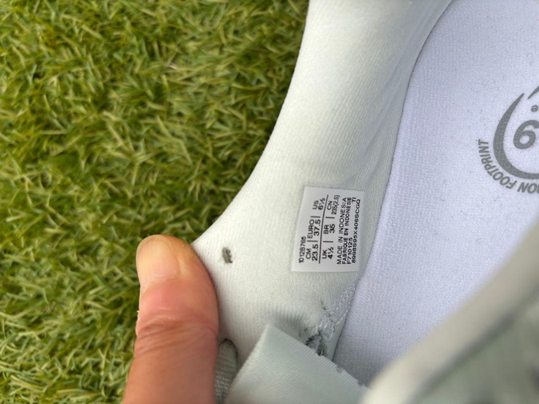 限定値下げ！ノヴァブラスト5 NOVABLAST5 美品！23.5cm