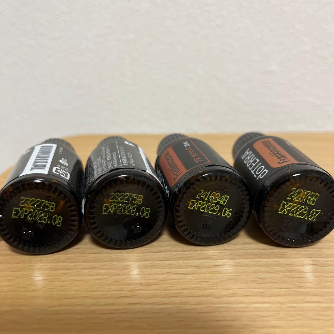 doTERRA フランキンセンス 15ml 4本セット