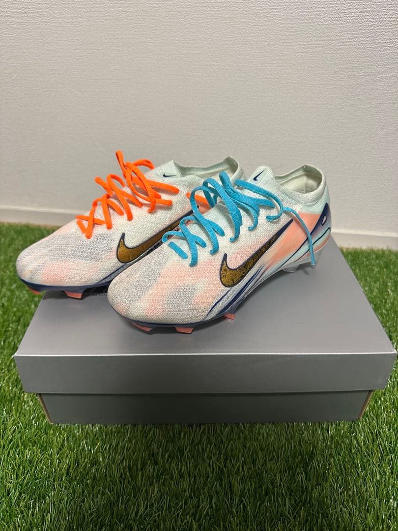 ジュニアマーキュリアル ALL 22.5センチ