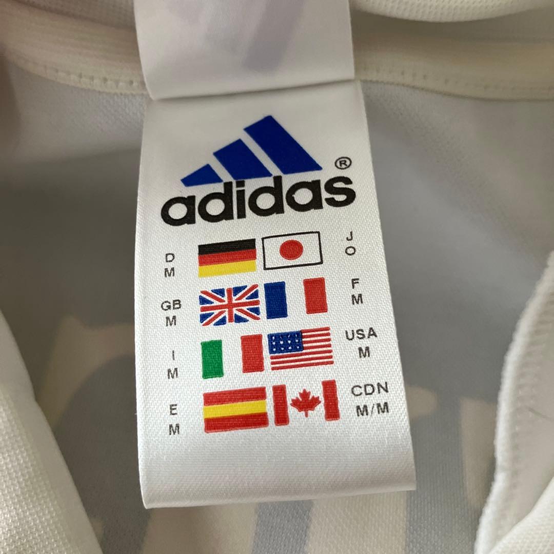 フィーゴ　レアルマドリード　ユニフォーム