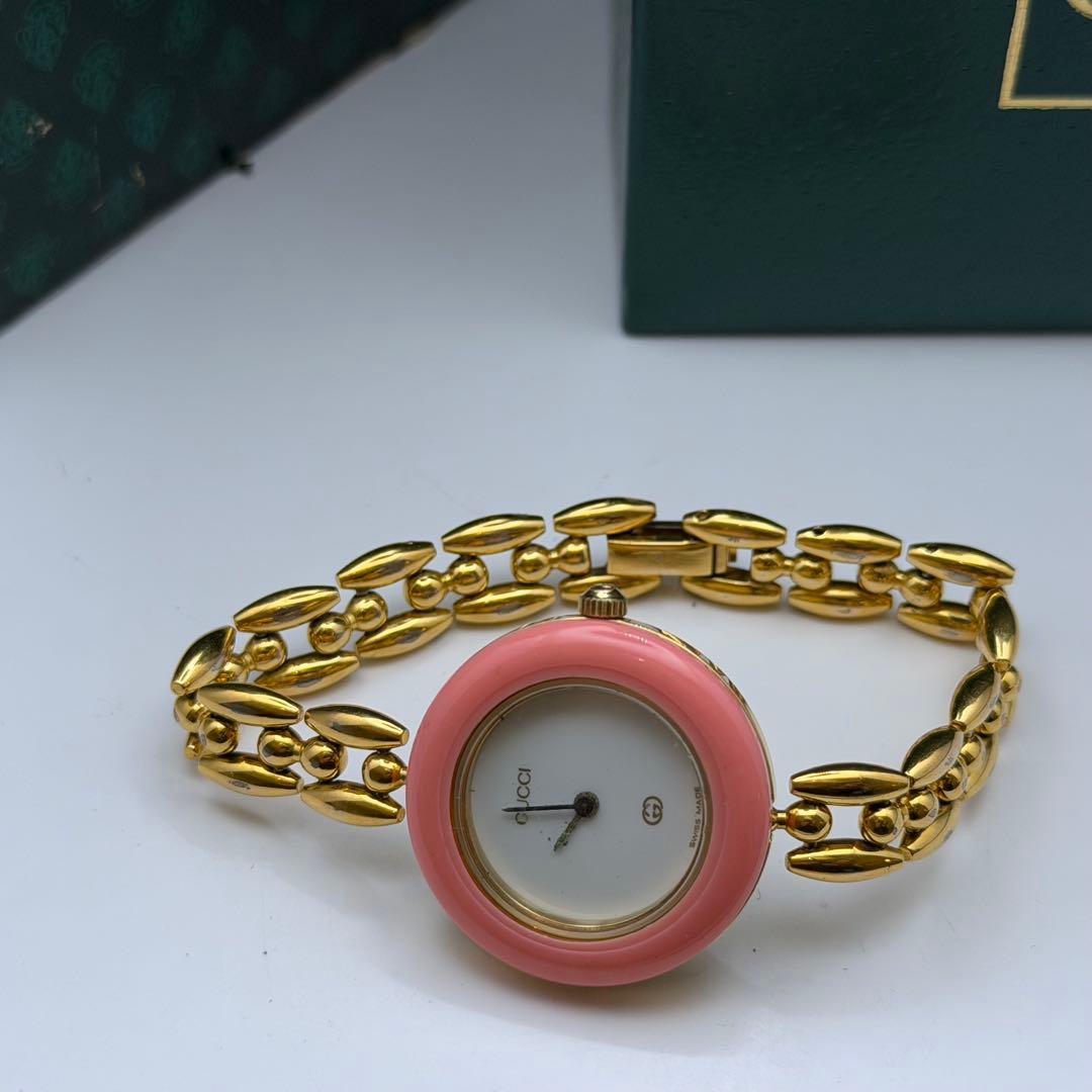 高騰中　動作未確認　グッチ　チェンジベゼル　11.12 箱説保　ベゼル11個付