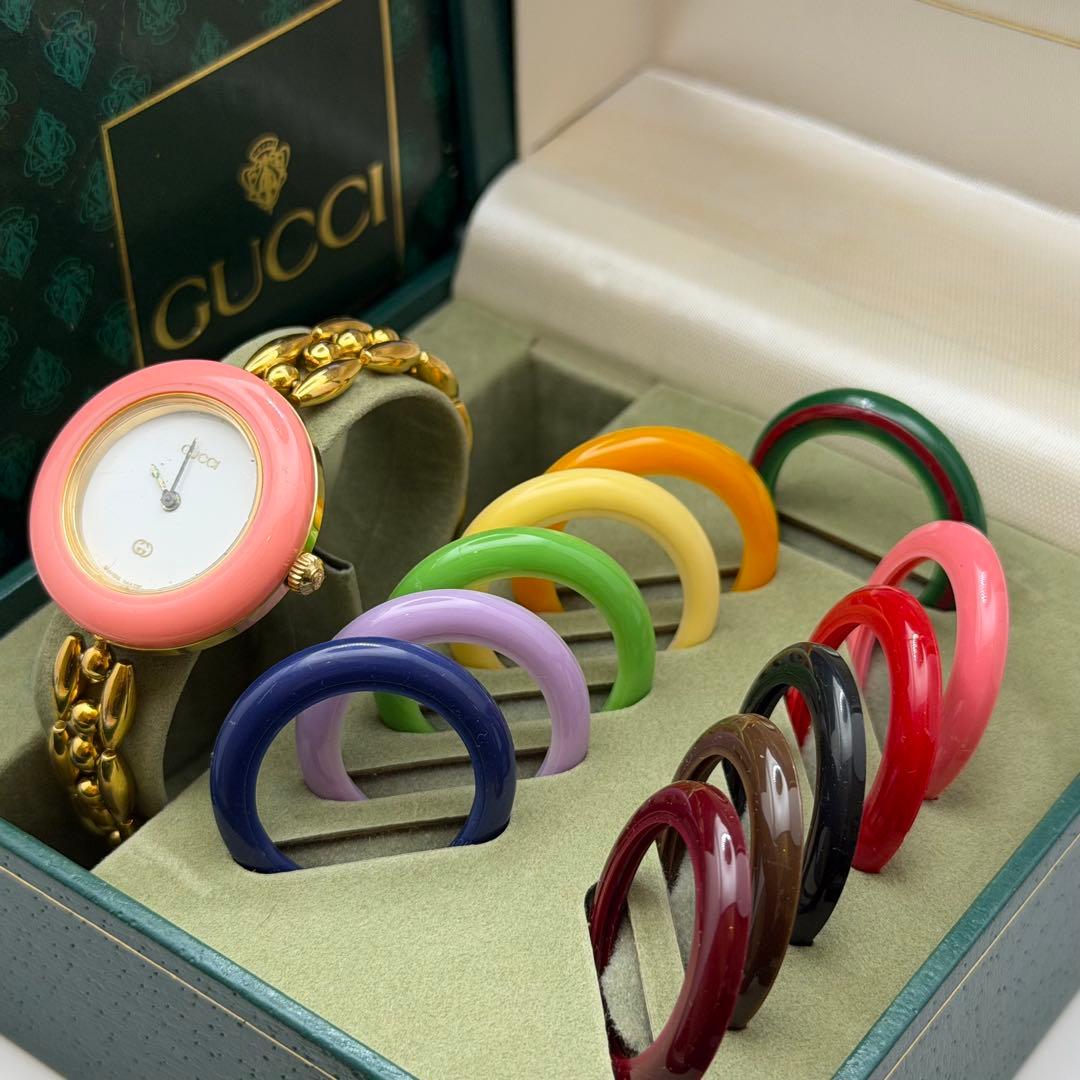 高騰中　動作未確認　グッチ　チェンジベゼル　11.12 箱説保　ベゼル11個付