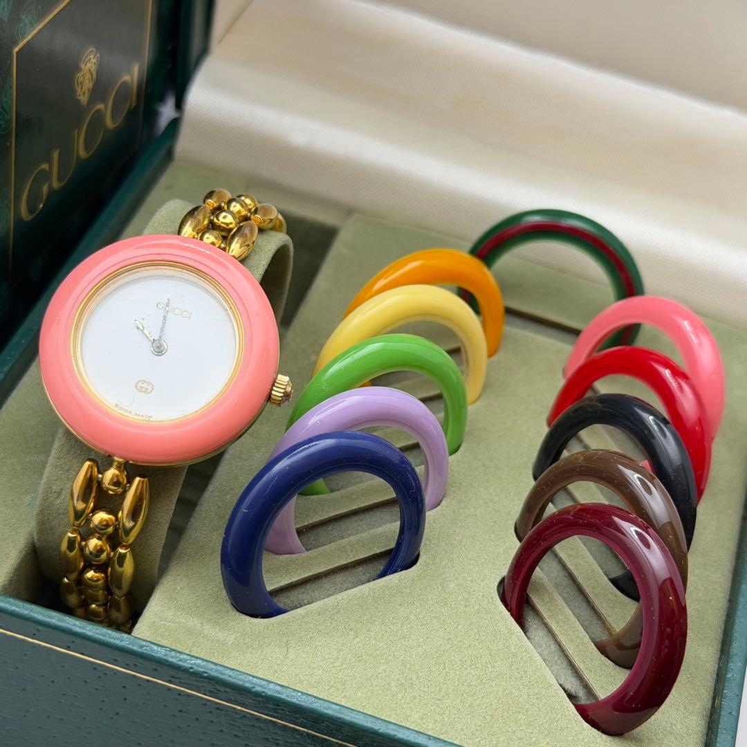 高騰中　動作未確認　グッチ　チェンジベゼル　11.12 箱説保　ベゼル11個付