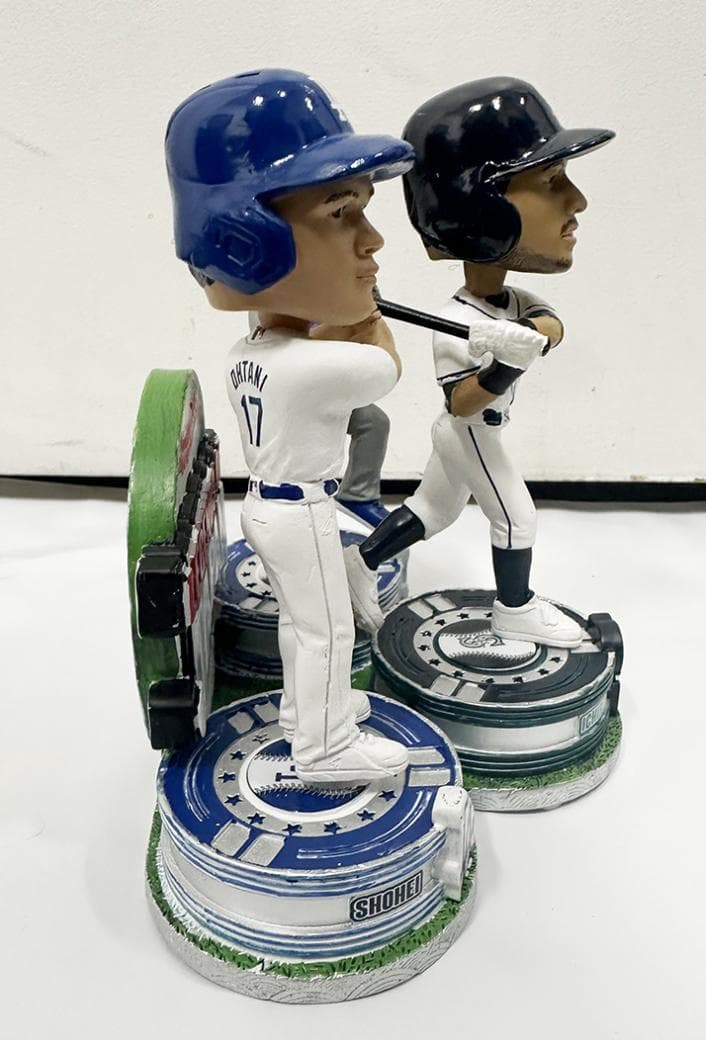 【世界限定224体】 大谷翔平 山本由伸 イチロー ボブルヘッド 稀少ナンバー